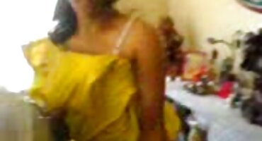 നാണംകെട്ട ബ്രൗണിഷ് പൗല ഷാ മെറ്റെ