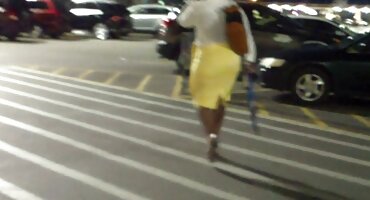 ലിംബർ ഗേൾ-ഓൺ-ഗേൾ സ്പങ്കിംഗ് ലിംഗത്തിൽ നിന്ന് ലൈംഗികതയിലേക്ക് നുഴഞ്ഞുകയറുന്നു