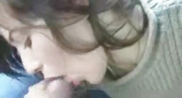 സഹായത്തോടെ ദില്ദൊസ് രണ്ട് സുന്ദരികൾ ഒരു പ്രിയപ്പെട്ട രതിമൂർച്ഛ ലഭിക്കും