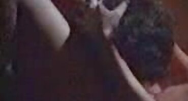 ബിഗ്-ബൂട്ട് ലാറ്റിന കണ്ടെത്തി പുരുഷന്മാർ ബുധുന കൂടെ ഒരു രതിമൂർച്ഛ ഉണ്ടാക്കി