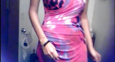 ഹുക്ക്-അപ്പ് കളിക്കാൻ ബ്ലോണ്ടിനെ നൽകിയില്ല, സ്നേഹം ഉണ്ടാക്കാൻ നിർബന്ധിതനായി