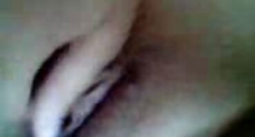 റഷ്യൻ സൗന്ദര്യം ഇറുകിയ അങ്കി ൽ കോഴി ഇടത്