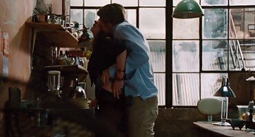 റെഡ് ഹെയര്ഡ്രെസ്സുള്ള നായിന്റെ മോന് അടിവസ്ത്രം ധരിച്ച് കോച്ചിനെ വശീകരിച്ചു