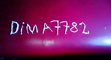 ലാറ്റക്സ് സ്യൂട്ട് ബോസി നാണയം കീഴടങ്ങിയ അടിമയുടെ കോഴി അനുവദിക്കുന്നു