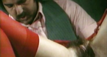 അച്യുതാനന്ദന് കീഴടങ്ങി കാട്ടു പാഷൻ ഗുഹയിൽ കീഴടങ്ങി അവരുടെ മുലകൾ