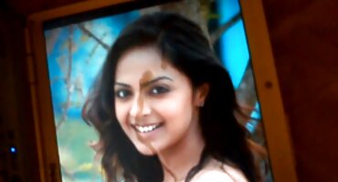 വൃത്തികെട്ട ആഡംബര സ്റ്റോക്കിംഗ്സ് നാണംകെട്ട ബ്രൂണാ ബ്രൂണാ നാണംകെട്ട ഒരു ഡ്യൂഡ്