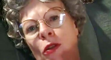 ചൂടുള്ള റഷ്യൻ യുവ തൃപ്തിയായ വികാരാധീനനായ പുരുഷ