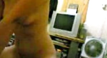 മനുഷ്യൻ കാർമെൻ കല്ല ബുചൊ ലെ കോഴി സവാരി