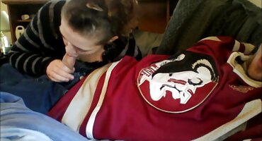 ബസ്റ്റി യുവതികൾ ക്രോച്ച് നക്കാൻ തുടങ്ങി പരകായപ്രവേശം എത്തി