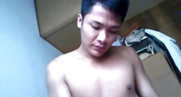 ടെറസിൽ സെ പീഡി കാൽ ഫെറ്റിഷ് ഒരു സ്റ്റോക്കിംഗ് ഒരു വായിൽ കൊടുത്തു