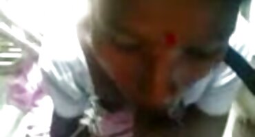 വലിയ എബണി പെൺകുട്ടി ഹാർഡ് മെലിഞ്ഞ സുന്ദരൻ റൈഡുകൾ