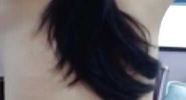 ഒരു മനുഷ്യൻ ഒരു ദമ്പതികളുടെ അനൽ സെക്സ് കാണുകയും ക്യാമറയിൽ ഷൂട്ട് ചെയ്യുകയും ചെയ്യുന്നു