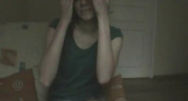 പക്വതയില്ലാത്ത കാമുകി ദ്വാരം നിറഞ്ഞു കാമുകി