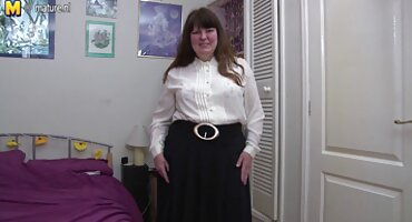 കാപ്രി കാവന്നി ഷെൽട്ടർ കോഴി വെറ്റ് സ്ലിറ്റ്